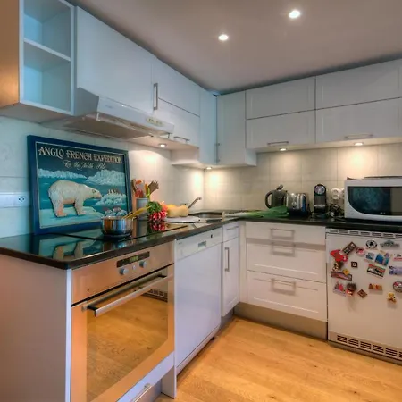 아파트 Sainte-foy-l'argentiere Sleeps 4 Pool